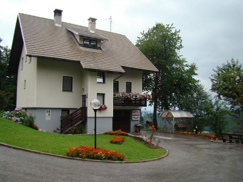 Apartments Pri Marjetki Cerkno Εξωτερικό φωτογραφία