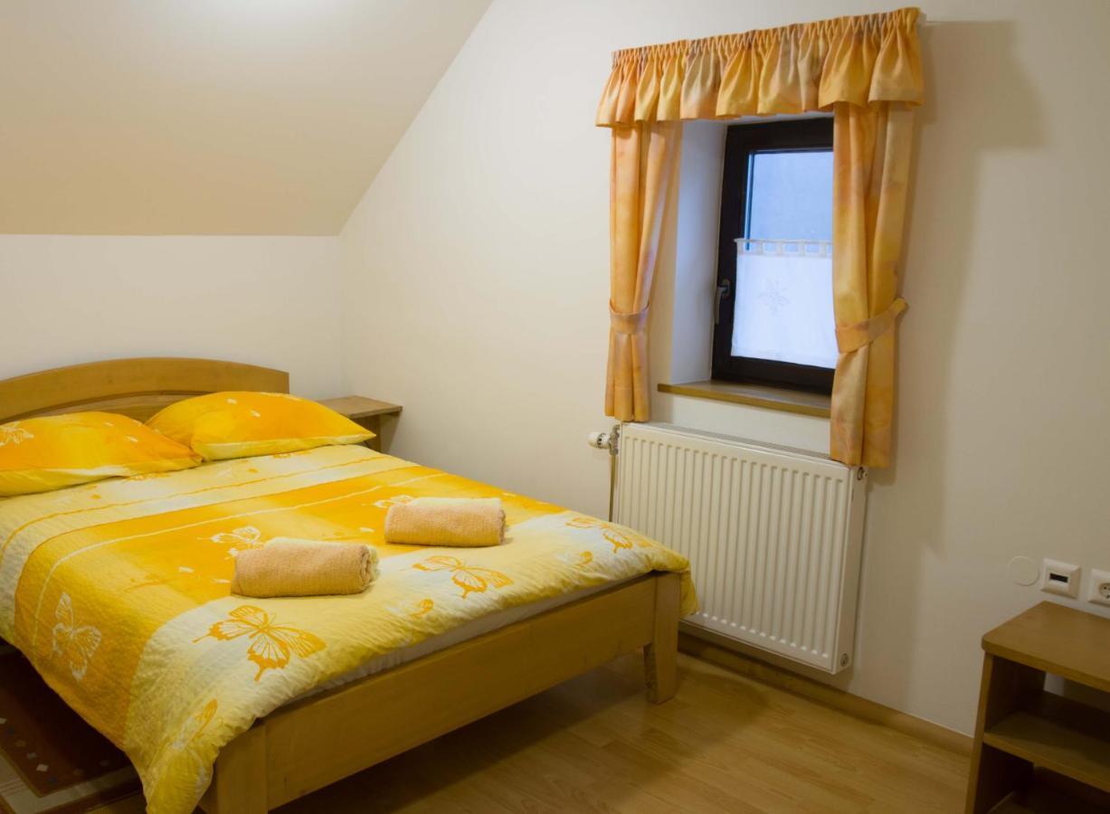 Apartments Pri Marjetki Cerkno Εξωτερικό φωτογραφία